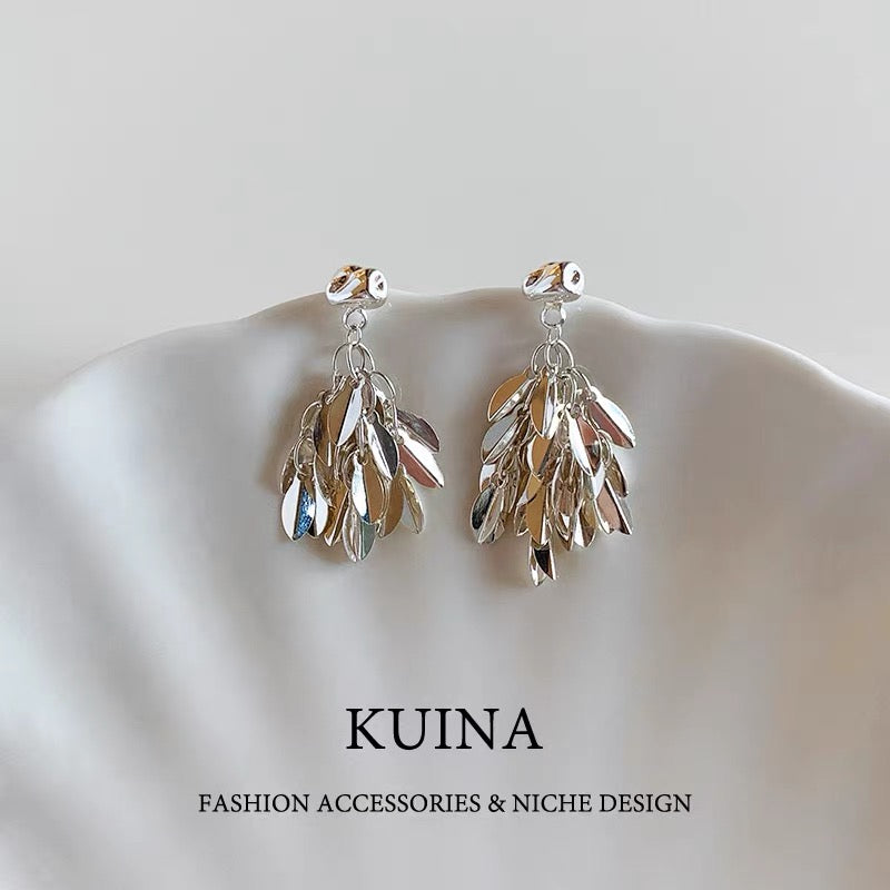 English Name: Luminous Leaves